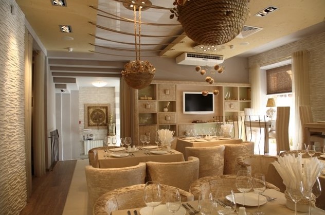 фотоснимок помещения для мероприятия Рестораны Famous restaurant на 2 зала мест Краснодара