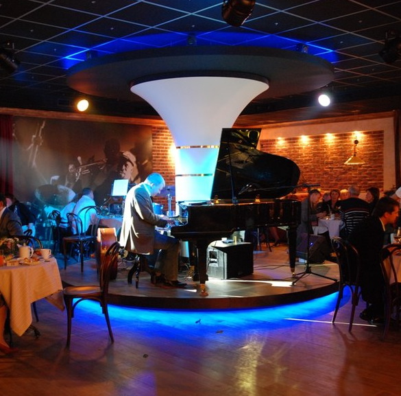 фотка зала для мероприятия Рестораны Старый рояль на 2 зала мест Краснодара