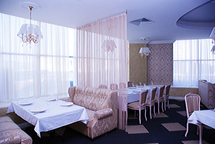 фотокарточка оформления Рестораны Эльфия на 2 зала мест Краснодара